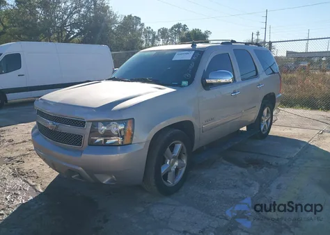 2009 Chevrolet Tahoe Ltz z USA, uszkodzony, nr VIN 1GNFC33009R274832